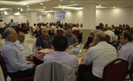 Tokat Dostluk Grubu hemşerilerini iftarda bir araya getirdi