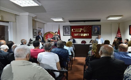 CHP ZEYTİNBURNU ÖRGÜT TOPLANTISININ KONUĞU BEŞİKTAŞ BELEDİYE BAŞKANI MURAT HAZİNEDAR OLDU