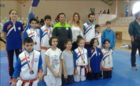 ÜSKÜDAR SPOR KULÜBÜ İSTANBUL TAEKWONDO ŞAMPİYONU OLDU