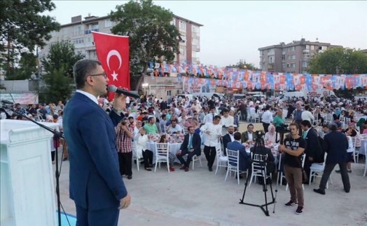 AK Parti Üsküdar Teşkilatı´ndan muhteşem iftar