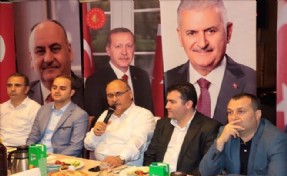 Başkan Hasan Can Gençlerle Sahurda Buluştu