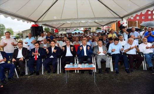 A.Turan Karakoç ve Hacı Müslüm Yıldız camii temeli dualarla atıldı