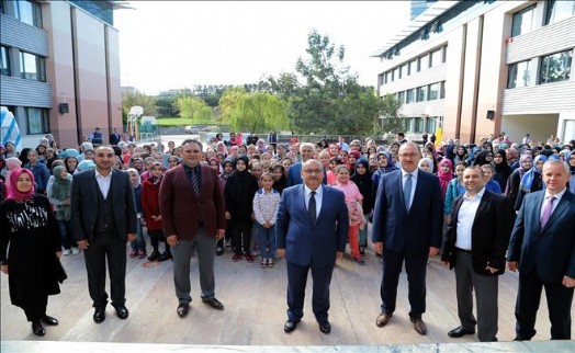 Şehit Erol Olçok Kız Anadolu İmam Lisesinde İlk Bayrak Töreni Yapıldı