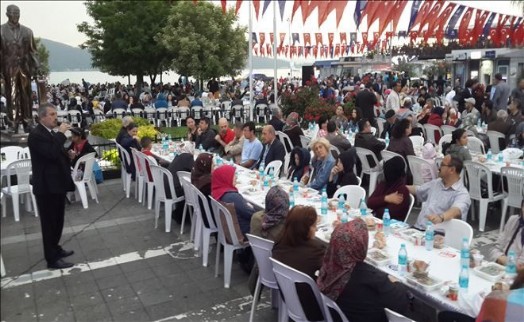 BAŞKAN SALİH BAYRAKTAR: 'RAMAZAN; RAHMET, MAĞFİRET, HOŞGÖRÜ AYIDIR'