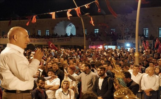 Akgün:'Cumhuriyetimizi Ve Demokrasimizi Sonsuza Kadar Yaşatacağız'