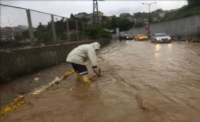 AFET SONRASI YOĞUN MÜCADELE