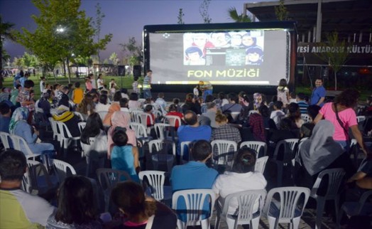 Tuzla Belediyesi Açık Hava Sinema Günleri Başladı