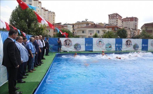 Ümraniye Belediyesi Yaz Yüzme Kurslarının Kapanış Töreni Gerçekleşti