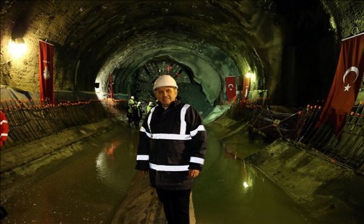 KABATAŞ-MAHMUTBEY METROSU TÜRKİYE´NİN GURURU OLDU