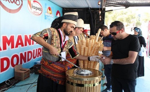 Gaziosmanpaşalılar Dondurma Festivalinde Buluştu