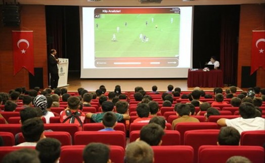 Amatör Kulüp Oyuncularına Yeni Kurallar Semineri