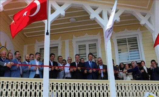 SARIYER AK PARTİ YENİ BİNASINA KAVUŞTU