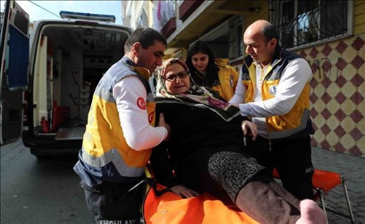 Bağcılar Belediyesi Ambulans Ekibi Taşıdıkları Hastalarla Aile Gibi Oldu