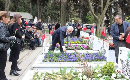 CHP BAYRAMPAŞA´DAN ŞEHİTLERE VEFA