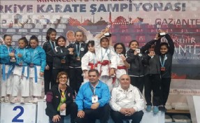 Türkiye Karate Şampiyonası´nda Gaziosmanpaşa Rüzgarı Esti