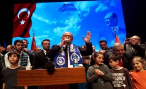 ADİL EMECAN: ??ZEYTİNBURNU´NUN SEFASINI CEFA ÇEKENLER SÜRECEK´´