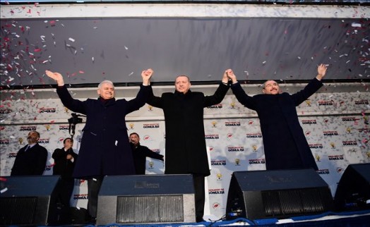 CUMHURBAŞKANI ERDOĞAN: ??TARİHİ BİR SEÇİMİN AREFESİNDEYİZ´´