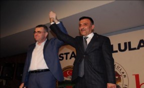 CHP´Lİ SELAMİ ÇELEBİOĞLU´NDAN, AK PARTİ EYÜPSULTAN MECLİS ÜYESİ ADAYI METİN ÇIRPAN´A TAM DESTEK