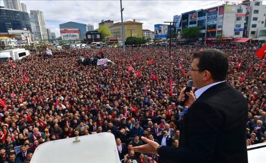 İMAMOĞLU, ESENYURT´TA DERBİ ELEŞTİRİLERİNE CEVAP VERDİ