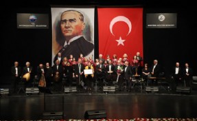 BÜYÜKÇEKMECE´DE TÜRK SANAT MÜZİĞİ ZİYAFETİ