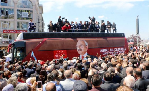 CHP GENEL BAŞKANI KILIÇDAROĞLU´NA YAPILAN SALDIRI PROTESTO EDİLDİ