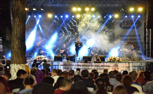 SARIYER´DE RAMAZAN AYININ SON KONSERİNİ KUBAT VERDİ