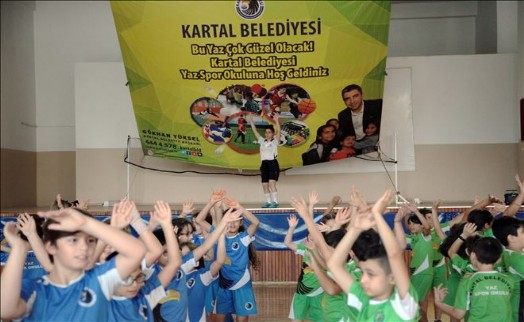 KARTALLI MİNİK SPORCULAR MADALYALARINI ALDI