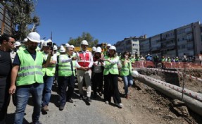 İMAMOĞLU, BEŞİKTAŞ’TA METRO, ÜSKÜDAR’DA ALAN DÜZENLEME ŞANTİYESİ GEZDİ