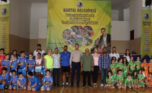 KARTALLI MİNİK SPORCULAR MADALYALARINI ALDI