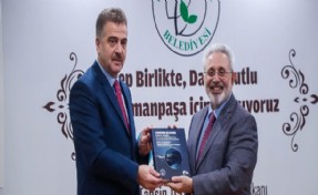 BOSNA HERSEK VE ALİYA İZZETBEGOVİÇ SEMPOZYUMU’NUN BİLDİRİLERİ KİTAP HALİNE GELDİ