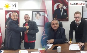 İYİ PARTİ GAZİOSMANPAŞA’DA YENİ ÜYELERE ROZETLERİ TAKILDI