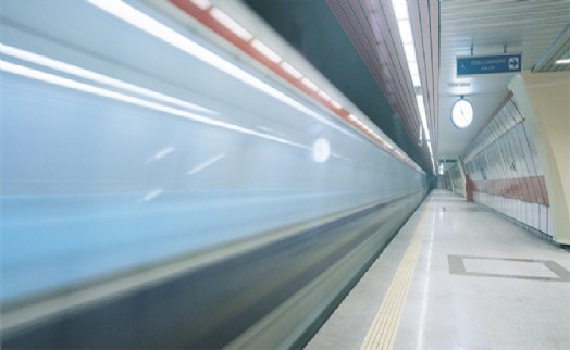 İSTANBUL’DA METRO SEFERLERİ 21.00’E KADAR YAPILACAK