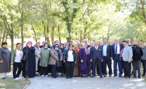 Başkan Aydıner: “Gençlerin aynada göremediğini yaşlılar tuğlada görür”