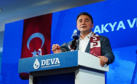 Babacan: ‘‘Devlet kademelerini tüm vatandaşlarımıza açacağız’’