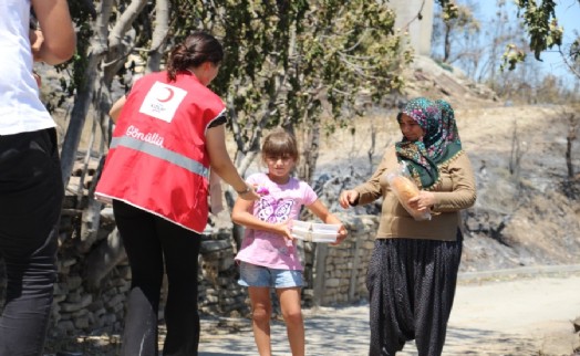 Kızılay’dan yangınzedelere mobilize yardım 