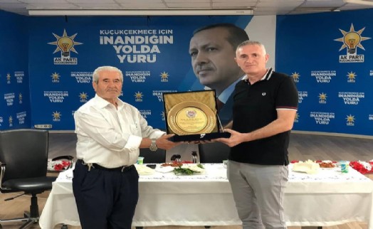 Yardımlaşma Dernekleri’nden AK Parti Küçükçekmece’ye Ziyaret