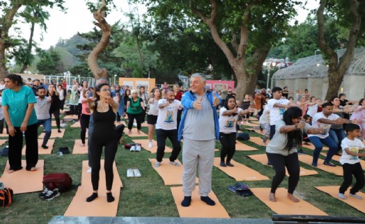 Sarıyerliler yoga deneyimi yaşadı