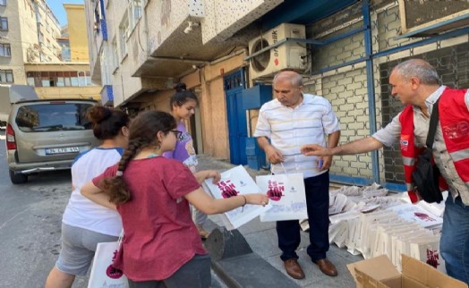 Bağcılar’daki çocukların yüzünü güldürdüler