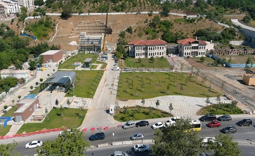 Kağıthane’de meydan çalışmaları tüm hızıyla sürüyor