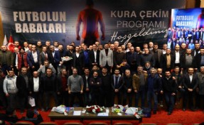 ‘Futbolun babaları’ Bağcılar’da sahaya çıkıyor