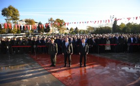 Atatürk Tuzla’da törenlerle yad edildi