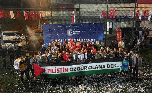 Bağcılar’da Cumhuriyet’in 100. yılına özel futbol turnuvası