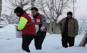 Kızılay 900 köye yardım ulaştırdı