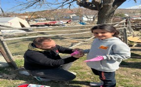 MHP Bağcılar çocukların yüzünü güldürüyor