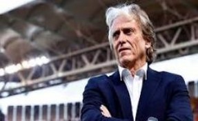 Jorge Jesus'un futbolcularla merak edilen konuşması!