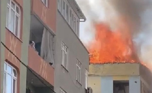 Terk edilen binada çıkan yangın sonrası ceset bulundu!