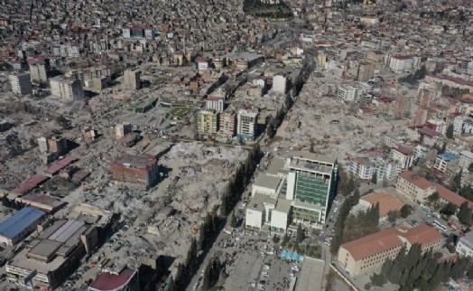 Deprem bölgesi yine sallandı!