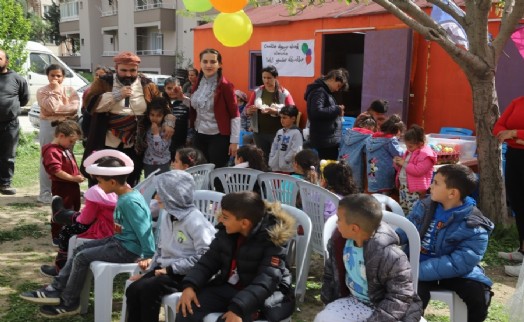 Kartal Belediyesi’nden depremzede çocuklar için özel şenlikler