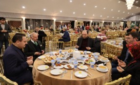 Bayrampaşa Belediyesi'nden yetim çocuklara iftar!