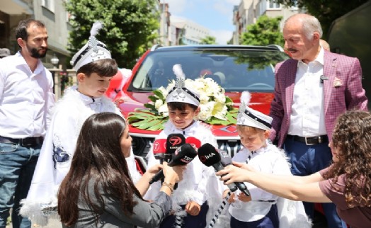 Bayrampaşa Belediyesi’nden çocuklara TOGG sürprizi!